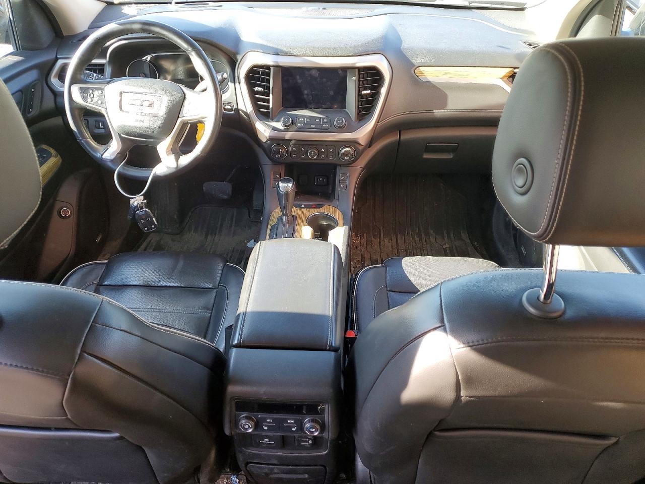 2017 GMC ACADIA DENALI photo 15