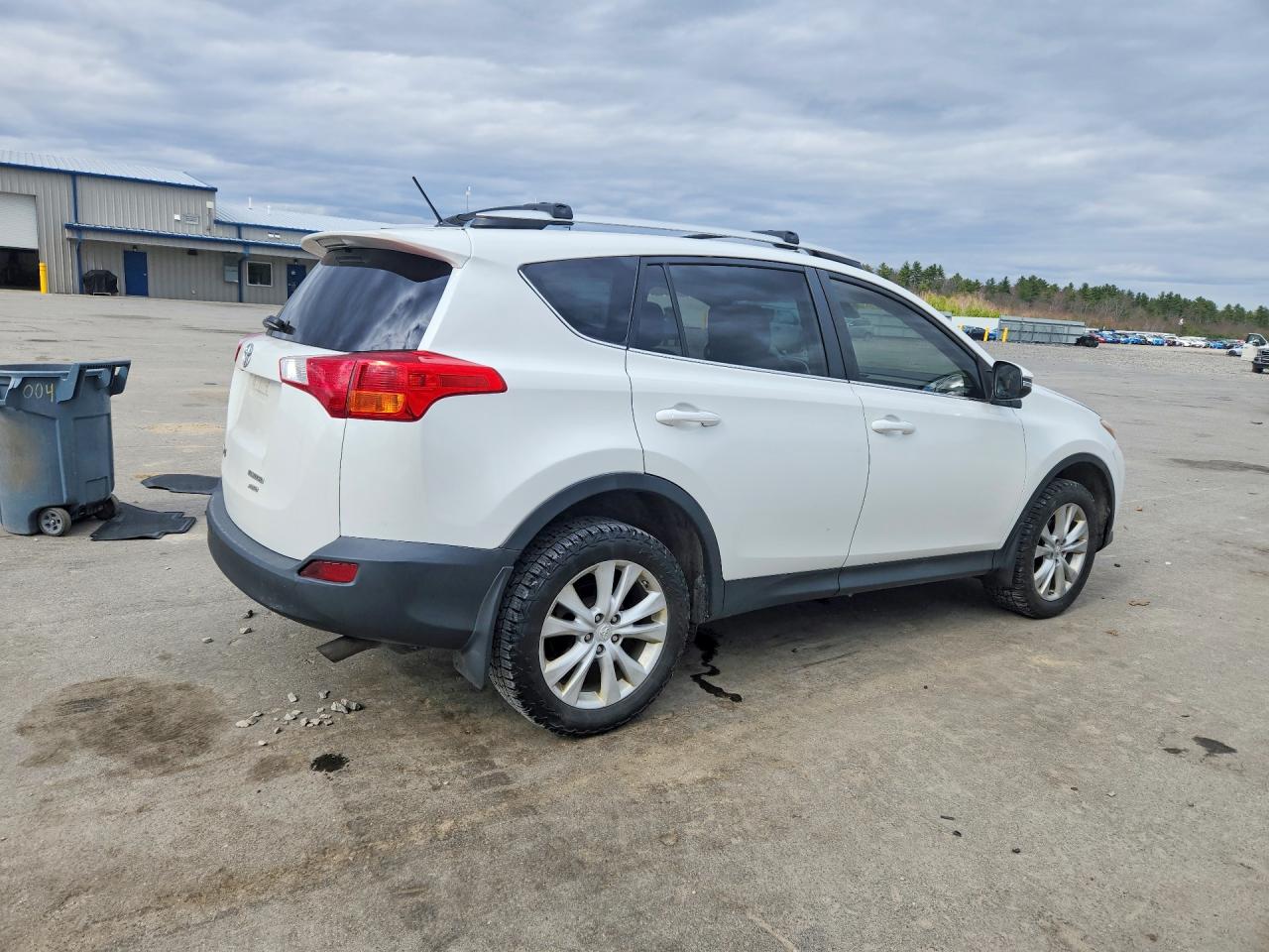 2014 TOYOTA RAV4 LIMITED photo 5