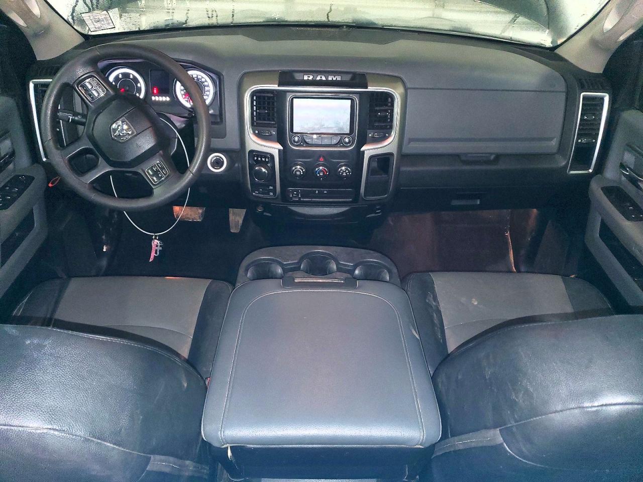 2014 RAM 1500 SLT photo 15