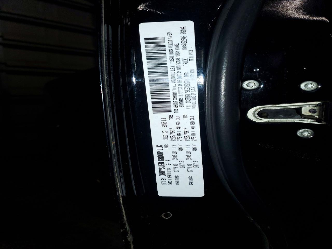 2014 RAM 1500 SLT photo 25