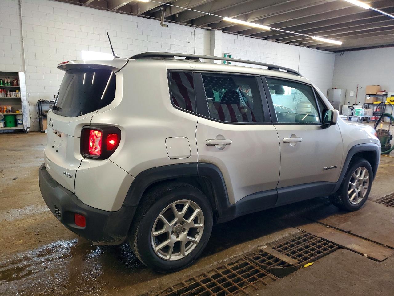 2019 JEEP RENEGADE LATITUDE photo 7