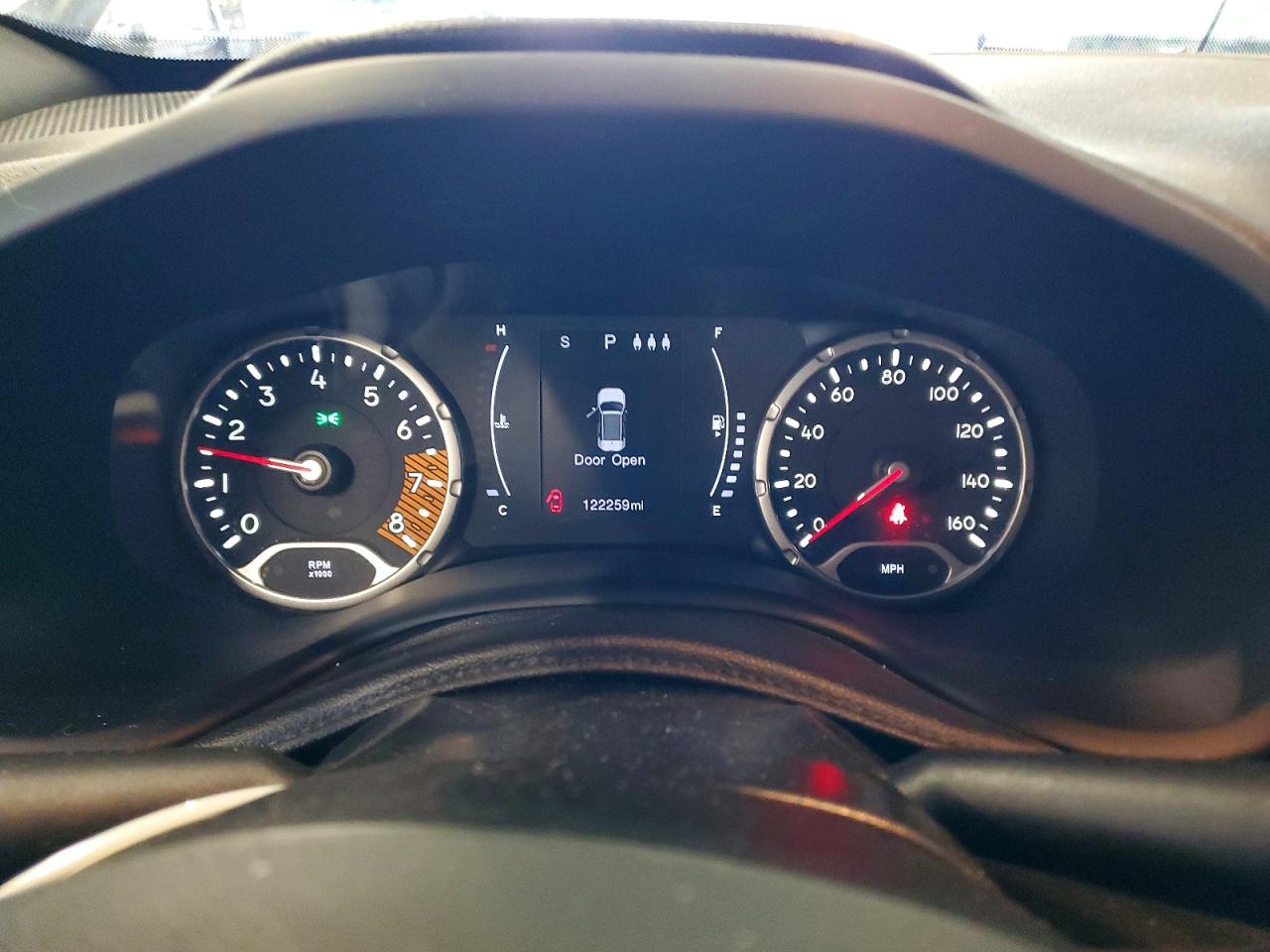 2019 JEEP RENEGADE LATITUDE photo 25