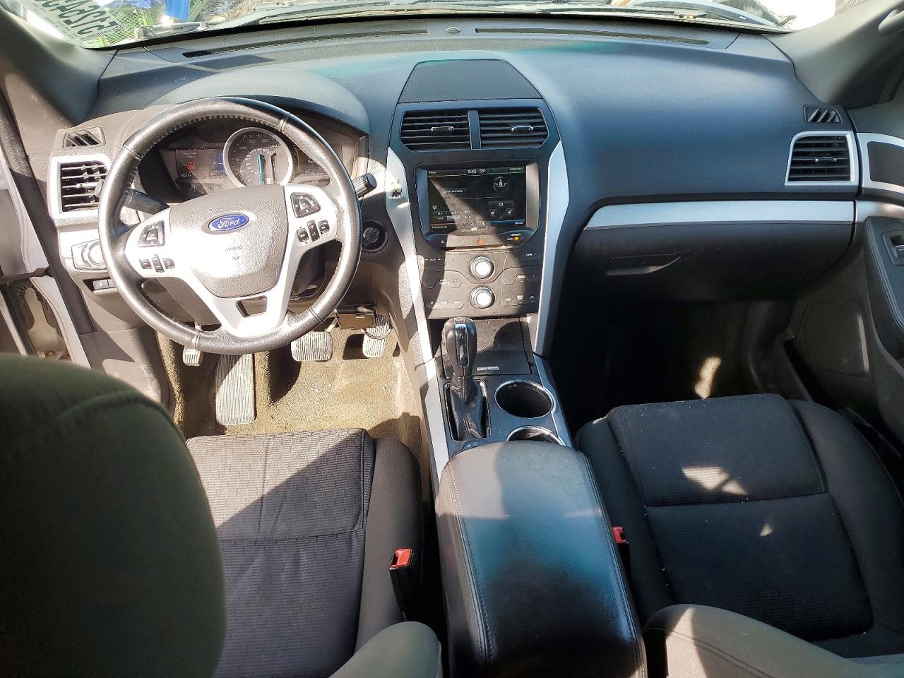 2014 FORD EXPLORER XLT photo 15