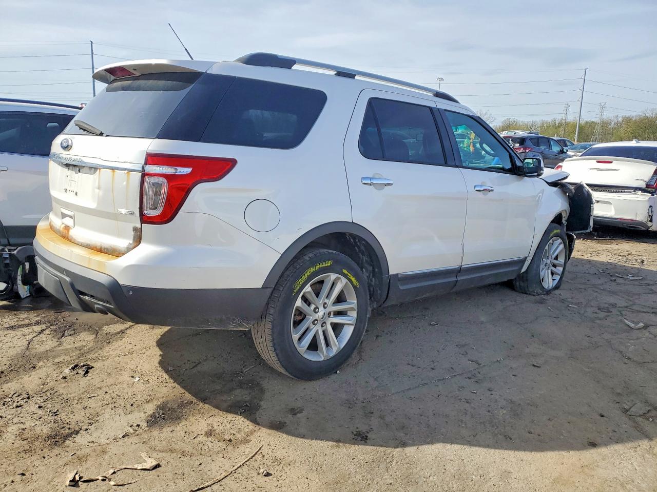 2014 FORD EXPLORER XLT photo 5