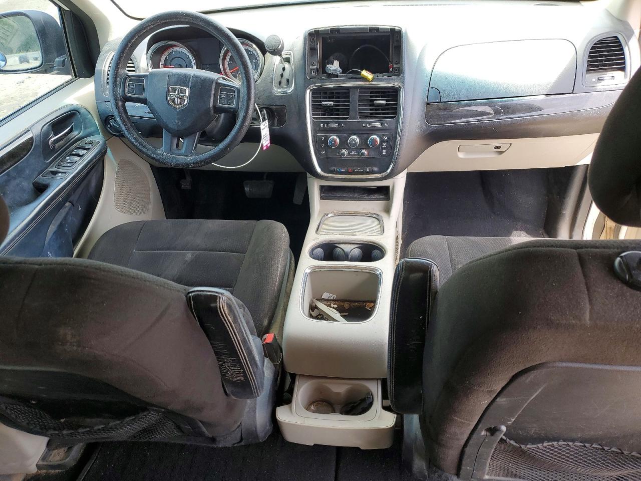 2012 DODGE GRAND CARAVAN SXT photo 22