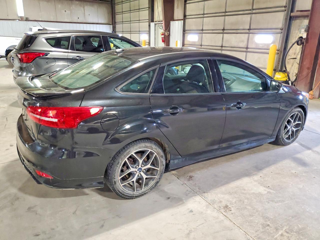 2015 FORD FOCUS SE photo 7