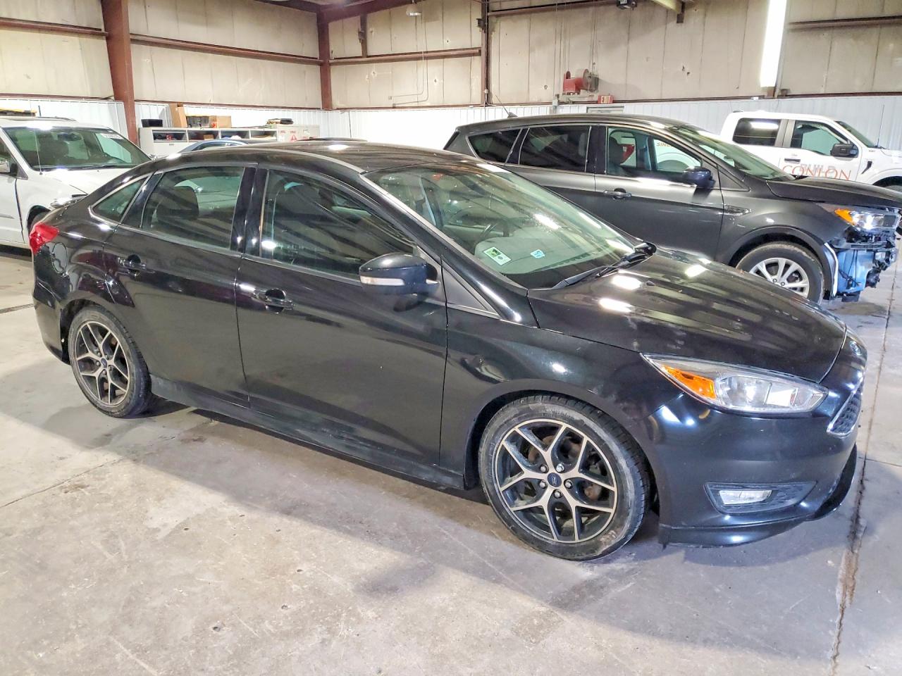 2015 FORD FOCUS SE photo 10
