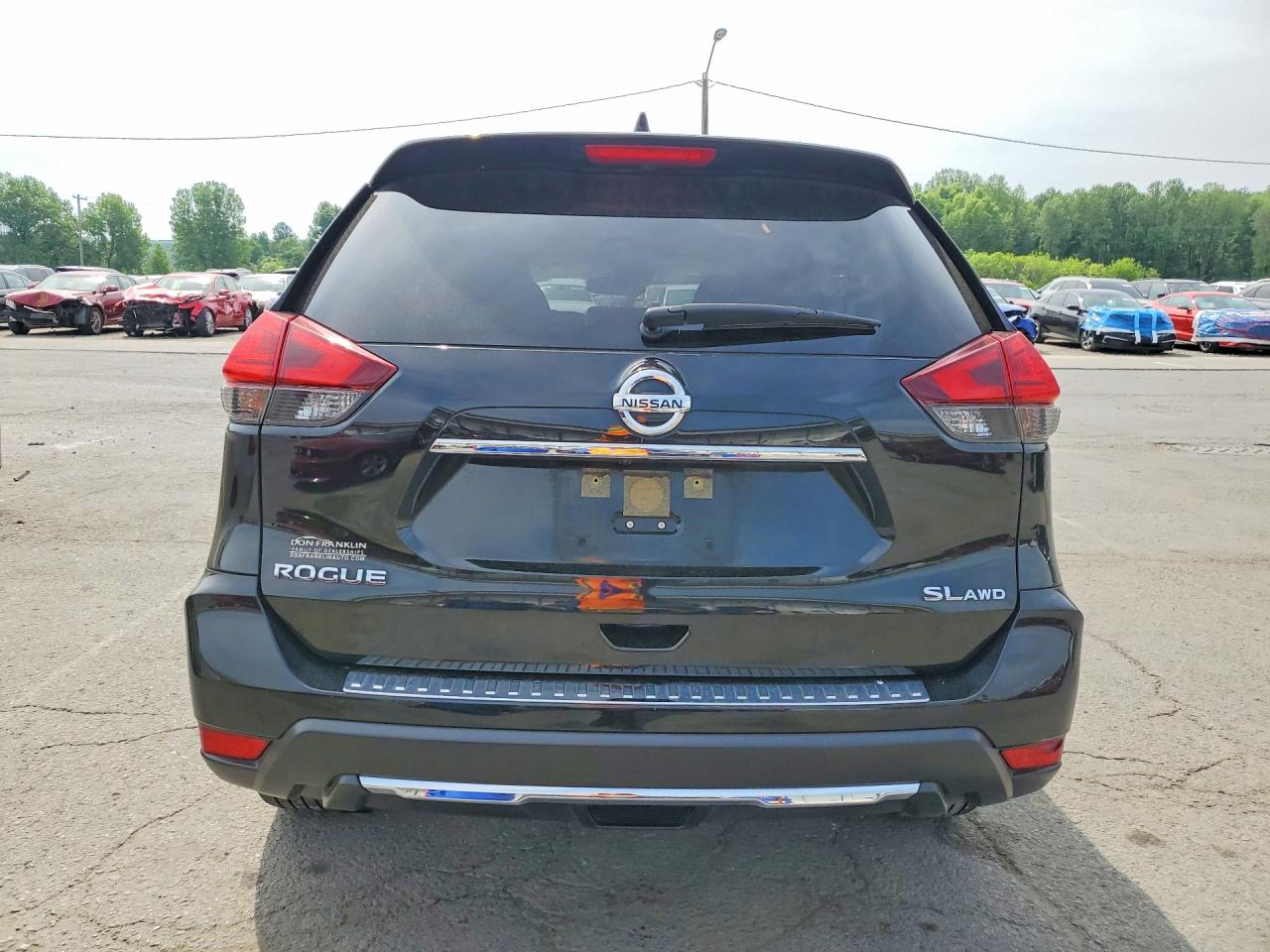 2017 NISSAN ROGUE SL photo 6