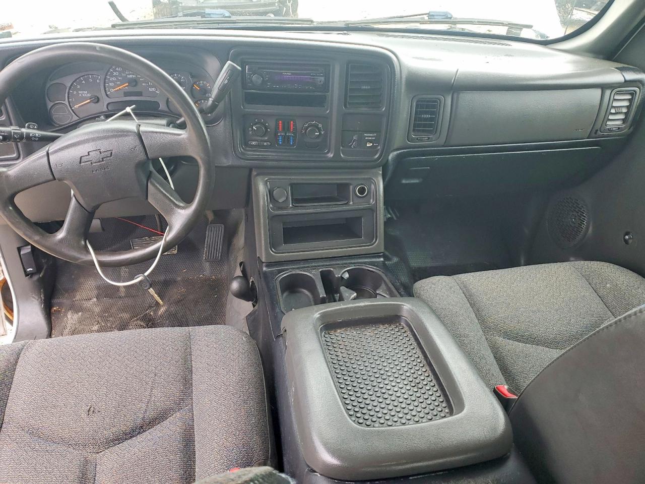 2004 CHEVROLET SILVERADO K1500 photo 22