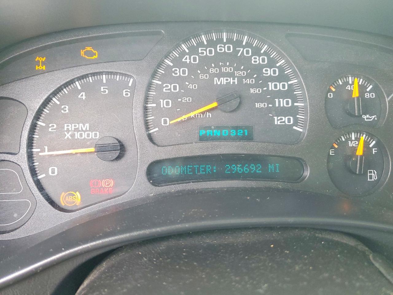 2004 CHEVROLET SILVERADO K1500 photo 25