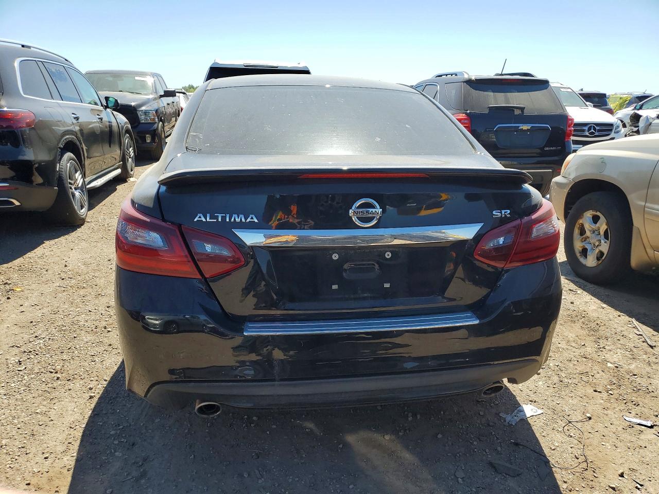 2017 NISSAN ALTIMA photo 11