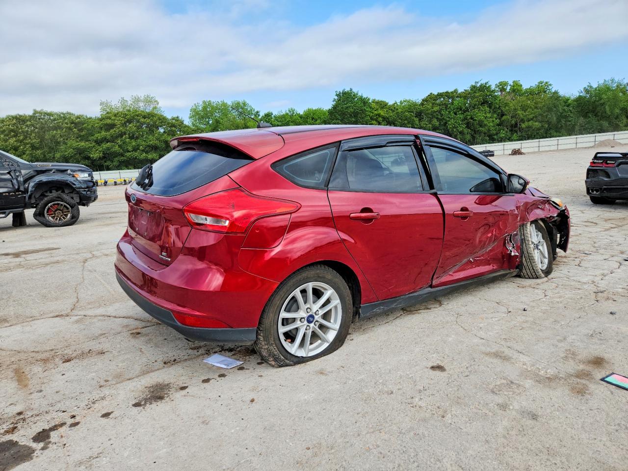 2015 FORD FOCUS SE photo 5