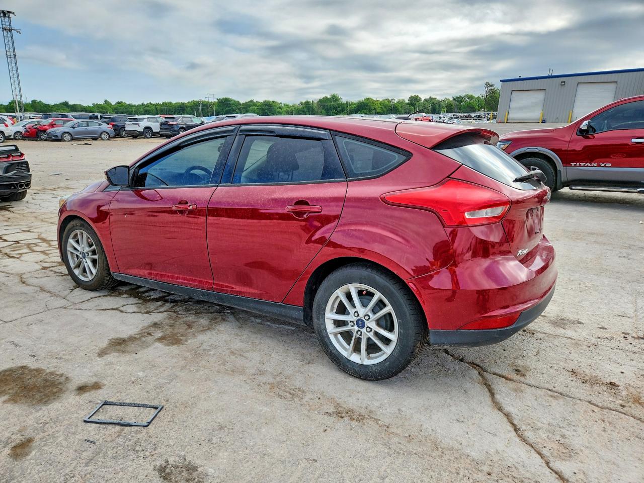 2015 FORD FOCUS SE photo 3