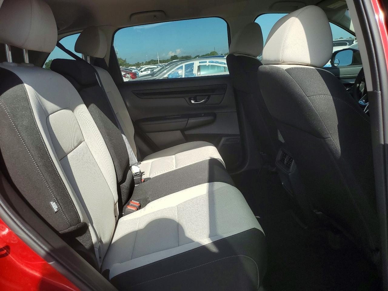 2024 HONDA CR-V LX photo 31