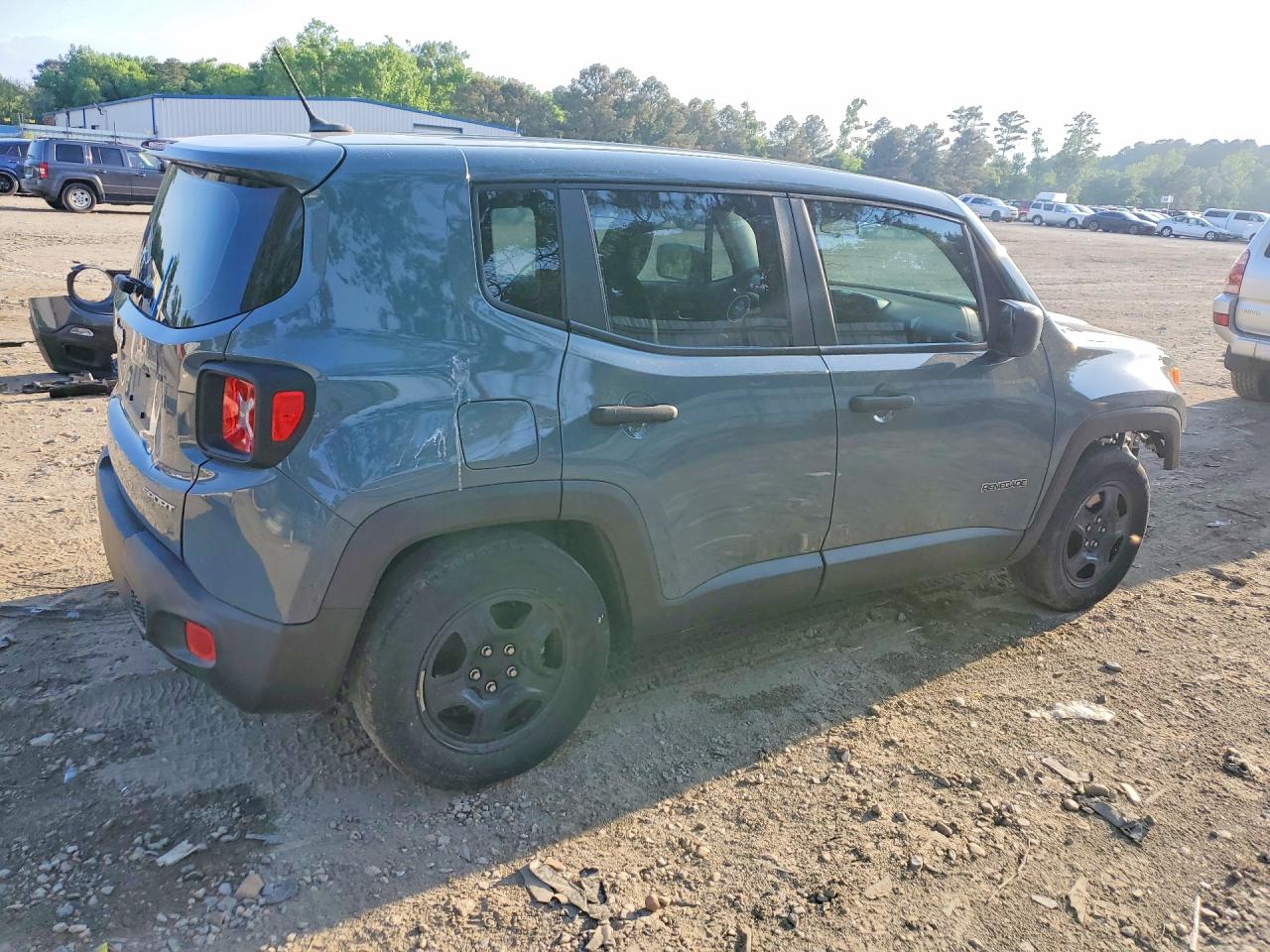 2017 JEEP RENEGADE SPORT photo 7