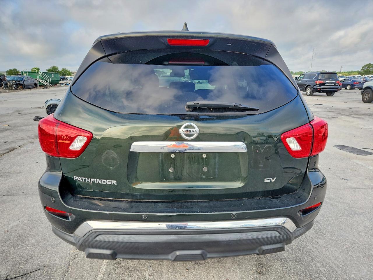 2020 NISSAN PATHFINDER SV photo 6