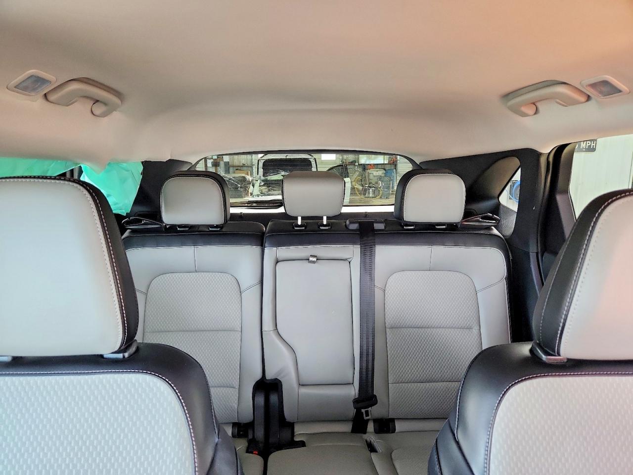 2025 FORD ESCAPE photo 19