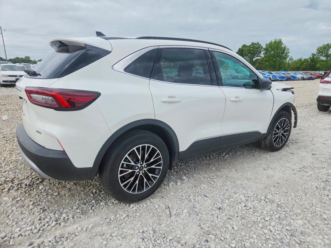 2025 FORD ESCAPE photo 5