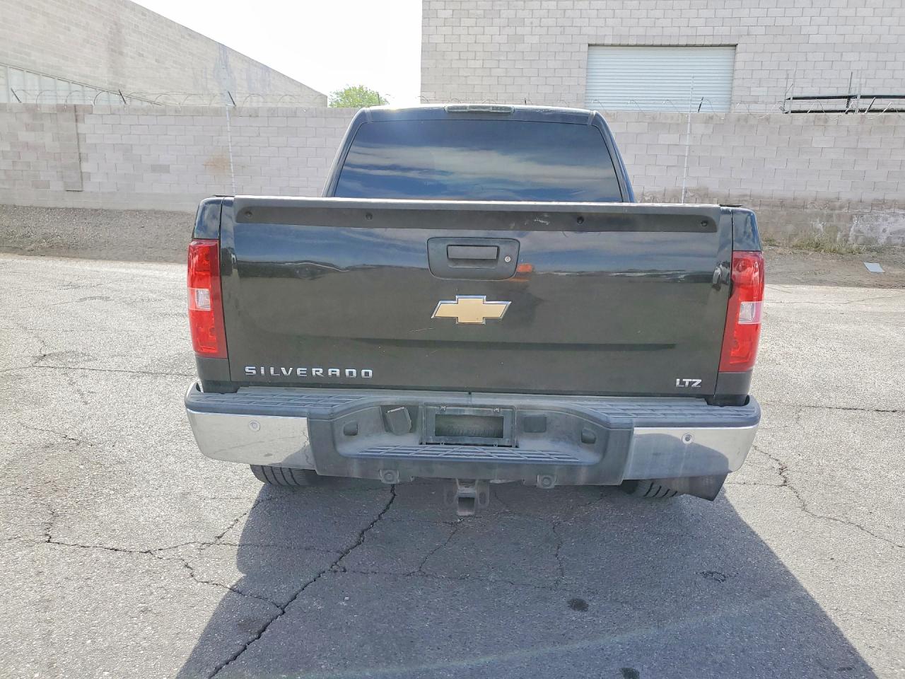 2007 CHEVROLET SILVERADO C1500 CREW CAB photo 11