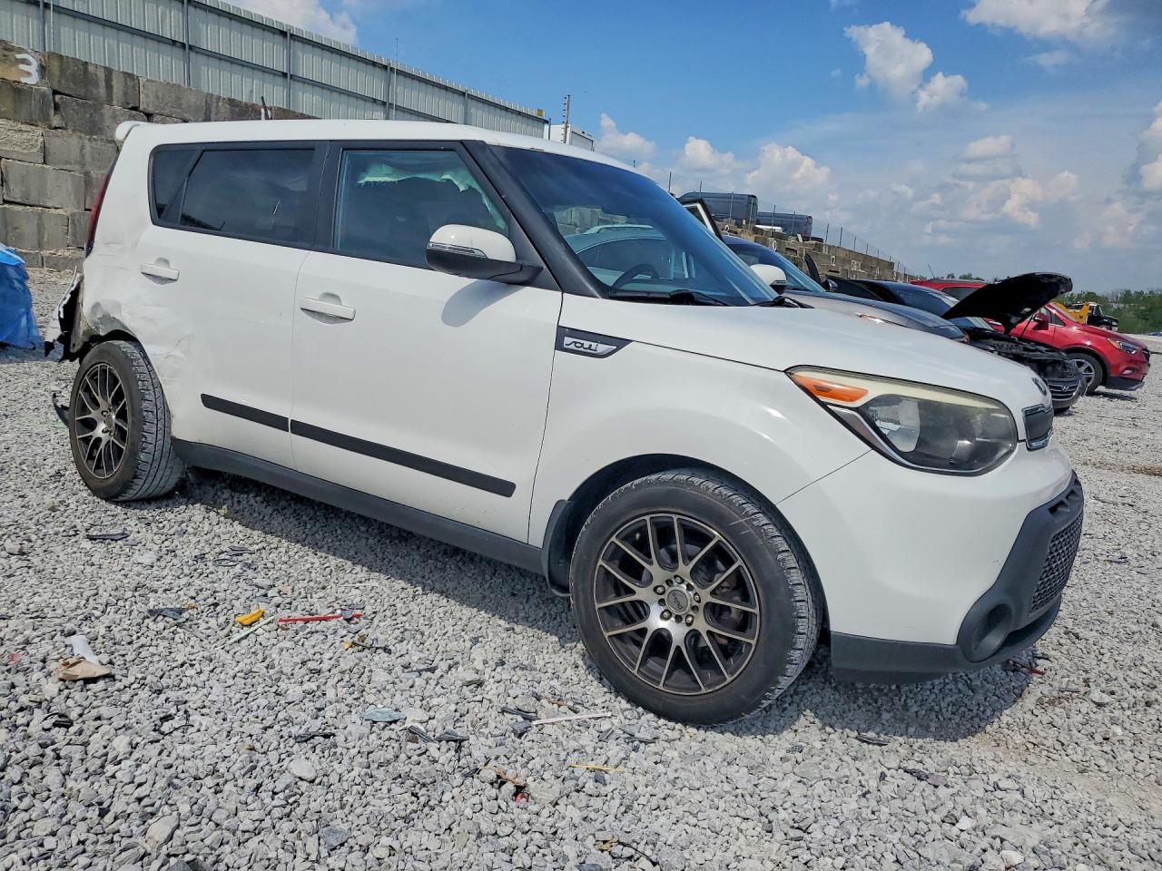 2014 KIA SOUL + photo 4
