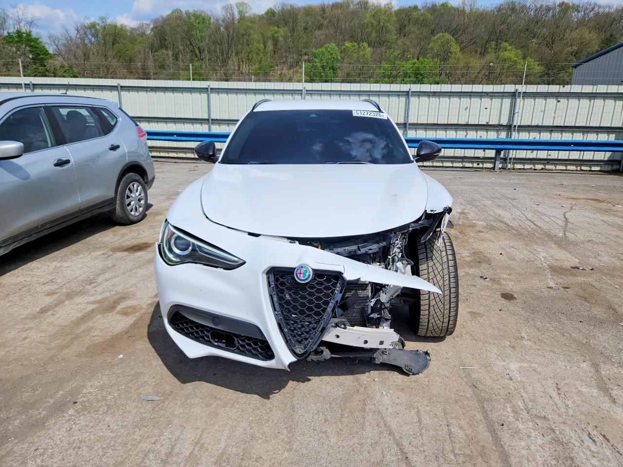 2020 ALFA ROMEO STELVIO photo 5