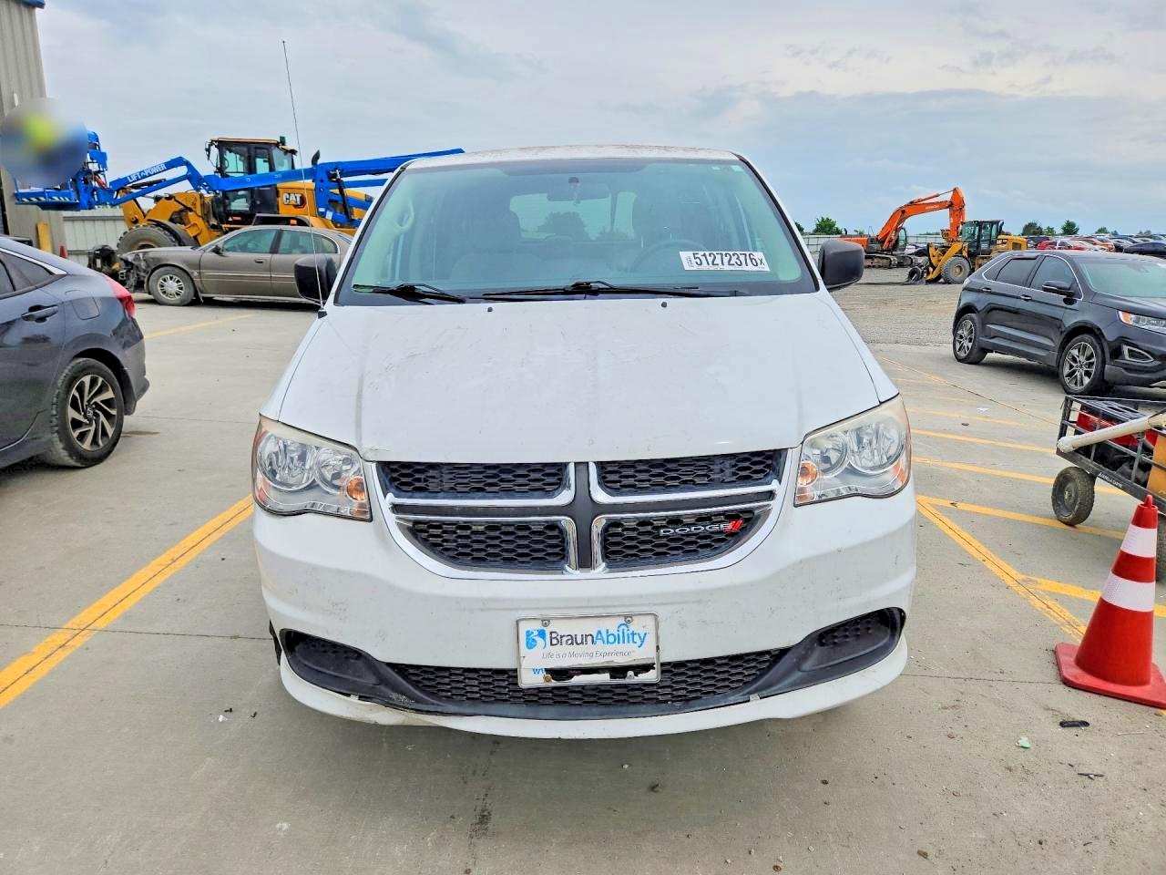 2015 DODGE GRAND CARAVAN SE photo 9