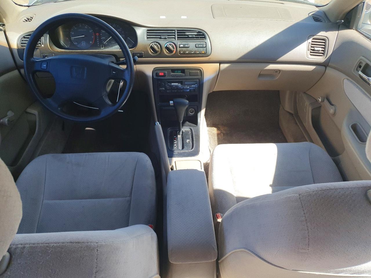 1997 HONDA ACCORD VALUE photo 22