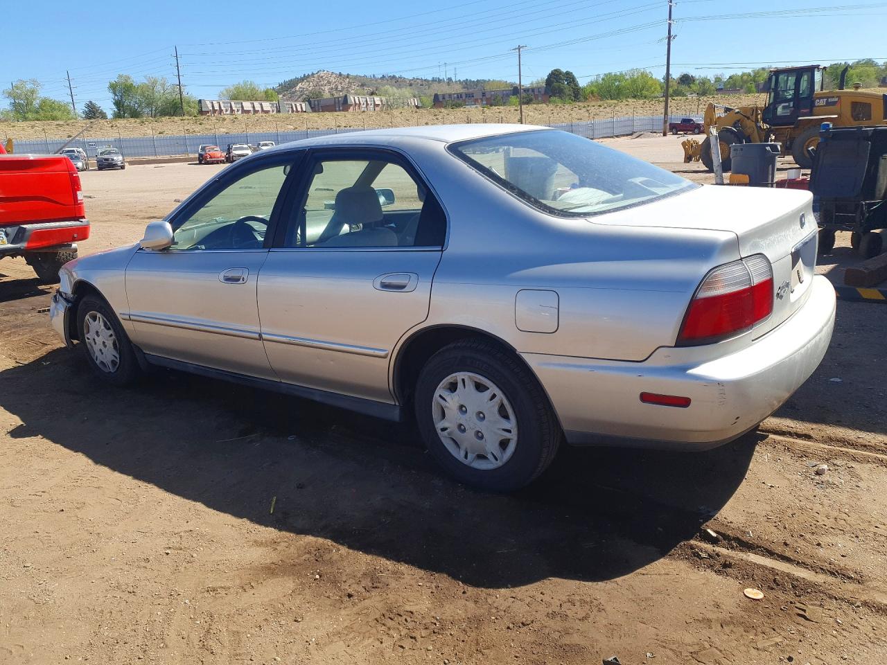 1997 HONDA ACCORD VALUE photo 4