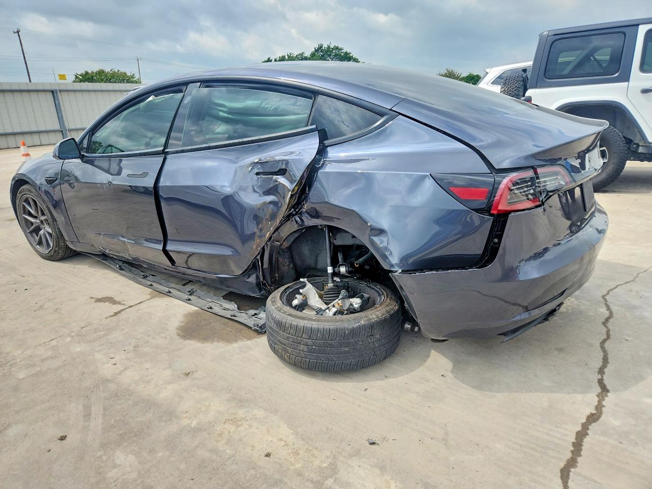 2021 TESLA MODEL 3 photo 3