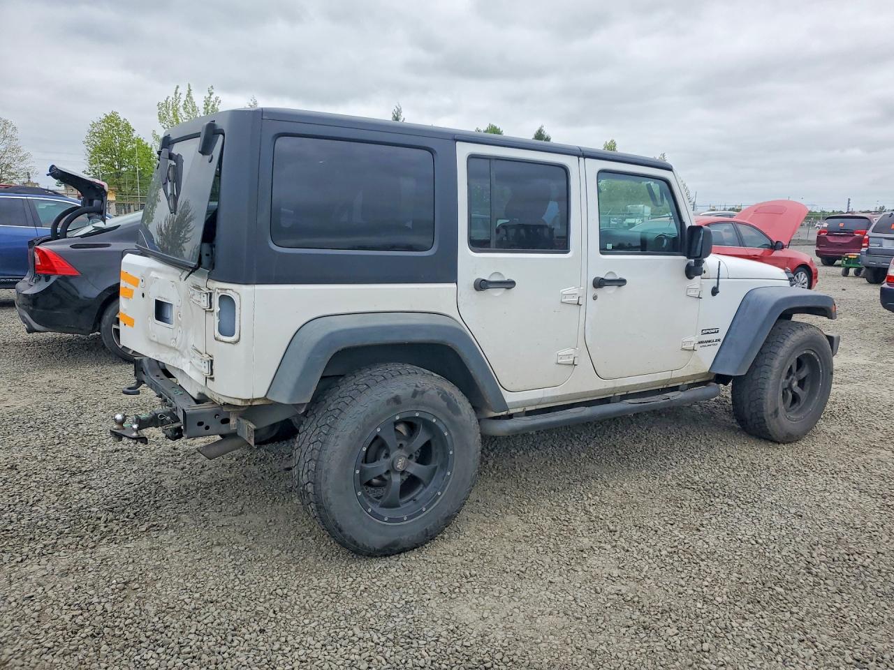 2016 JEEP WRANGLER UNLIMITED SPORT photo 5