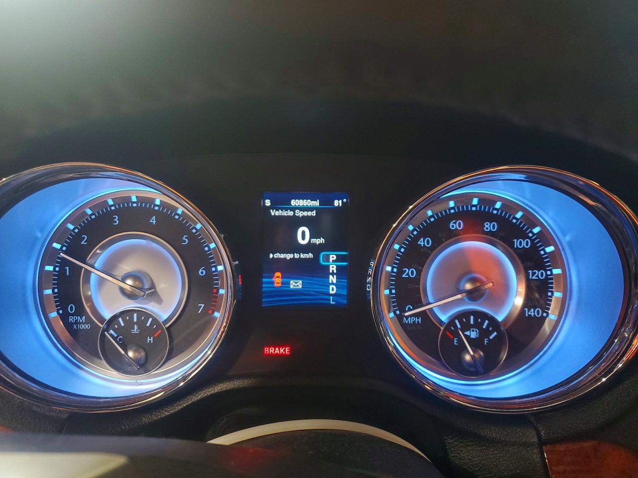 2014 CHRYSLER 300 photo 17