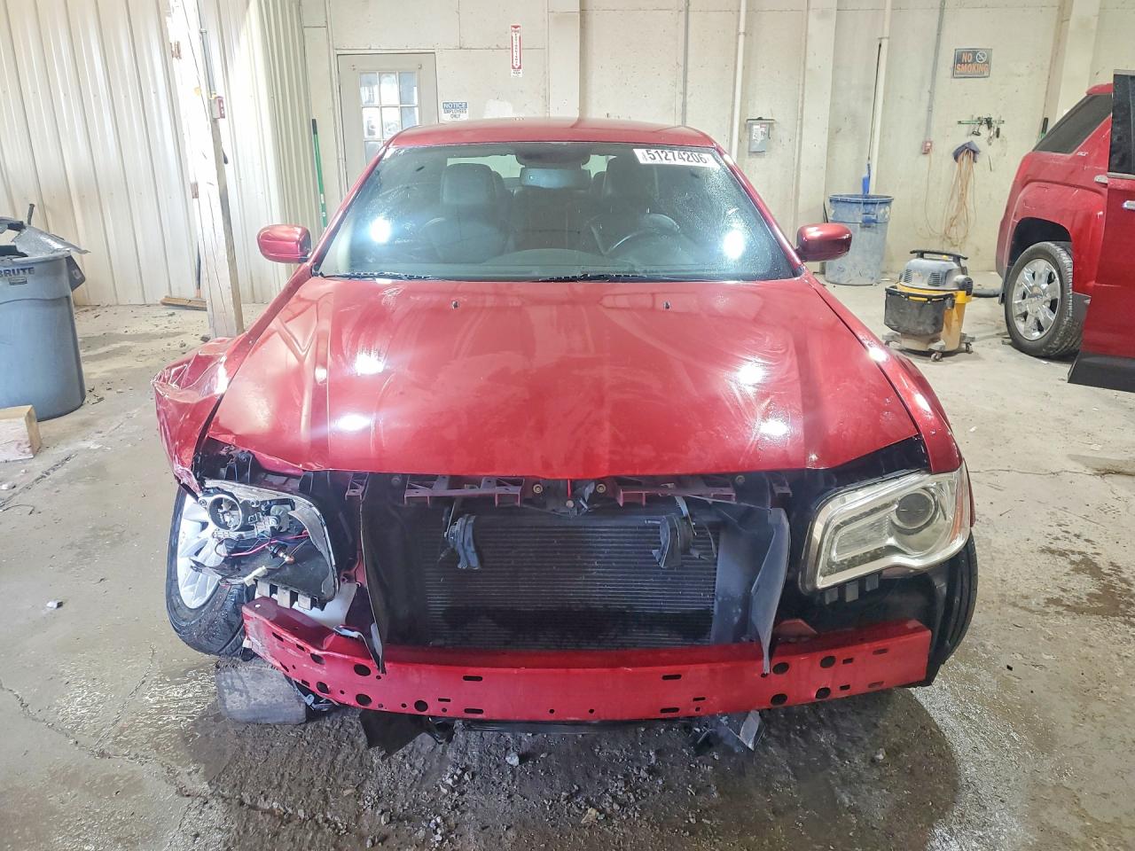2014 CHRYSLER 300 photo 9