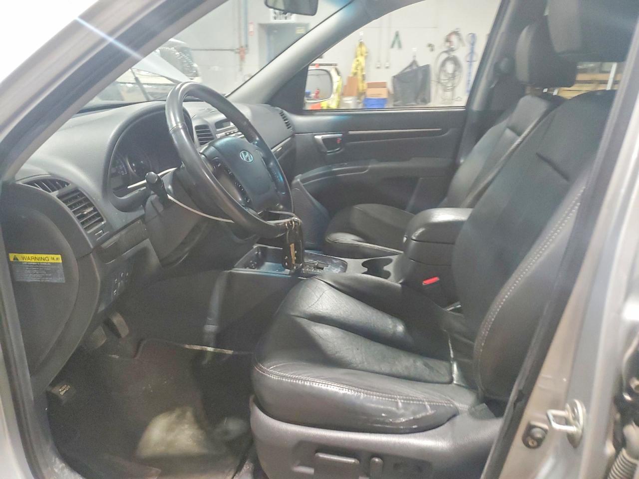 2009 HYUNDAI SANTA FE GL photo 19