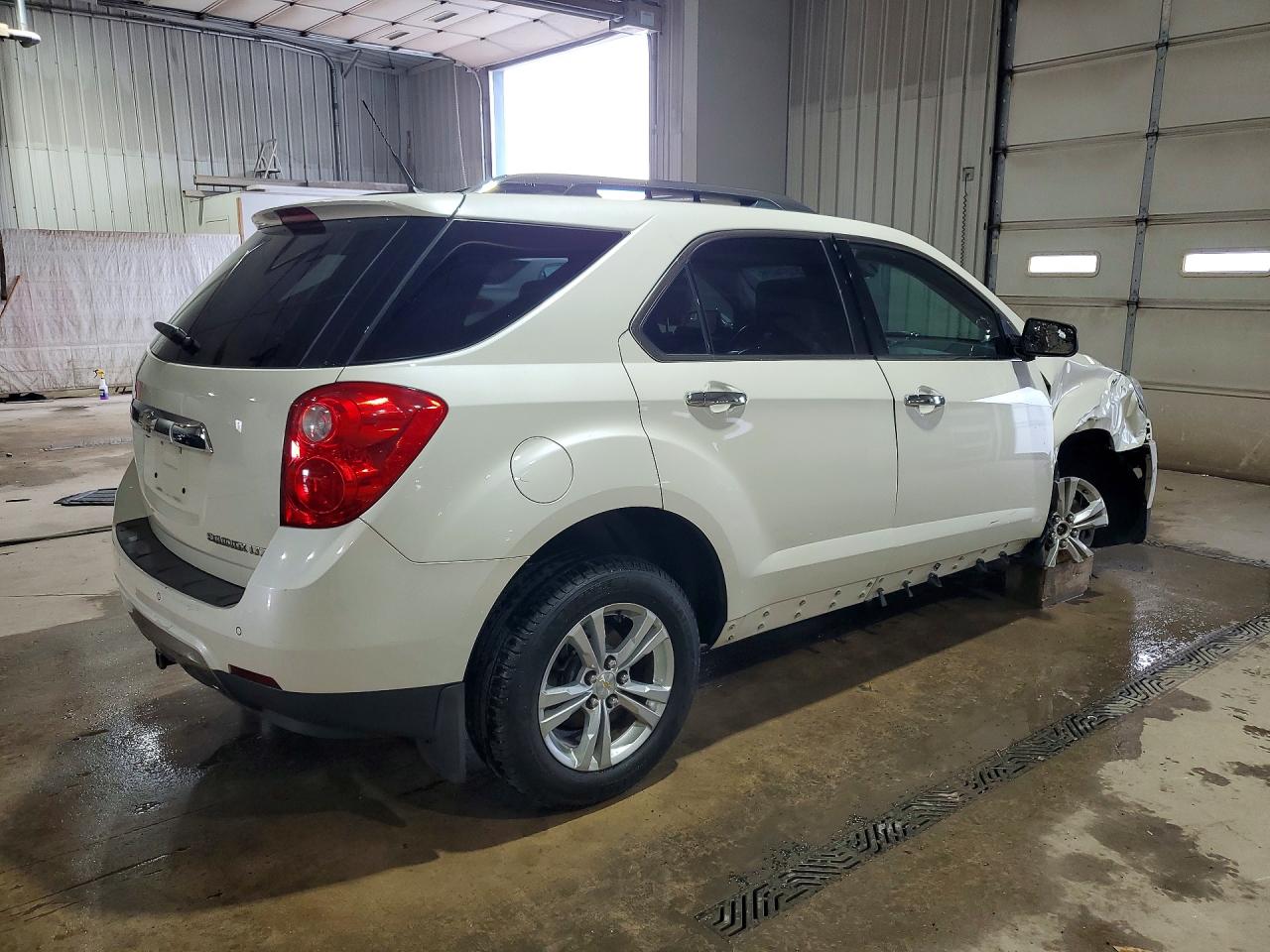 2013 CHEVROLET EQUINOX LTZ photo 3