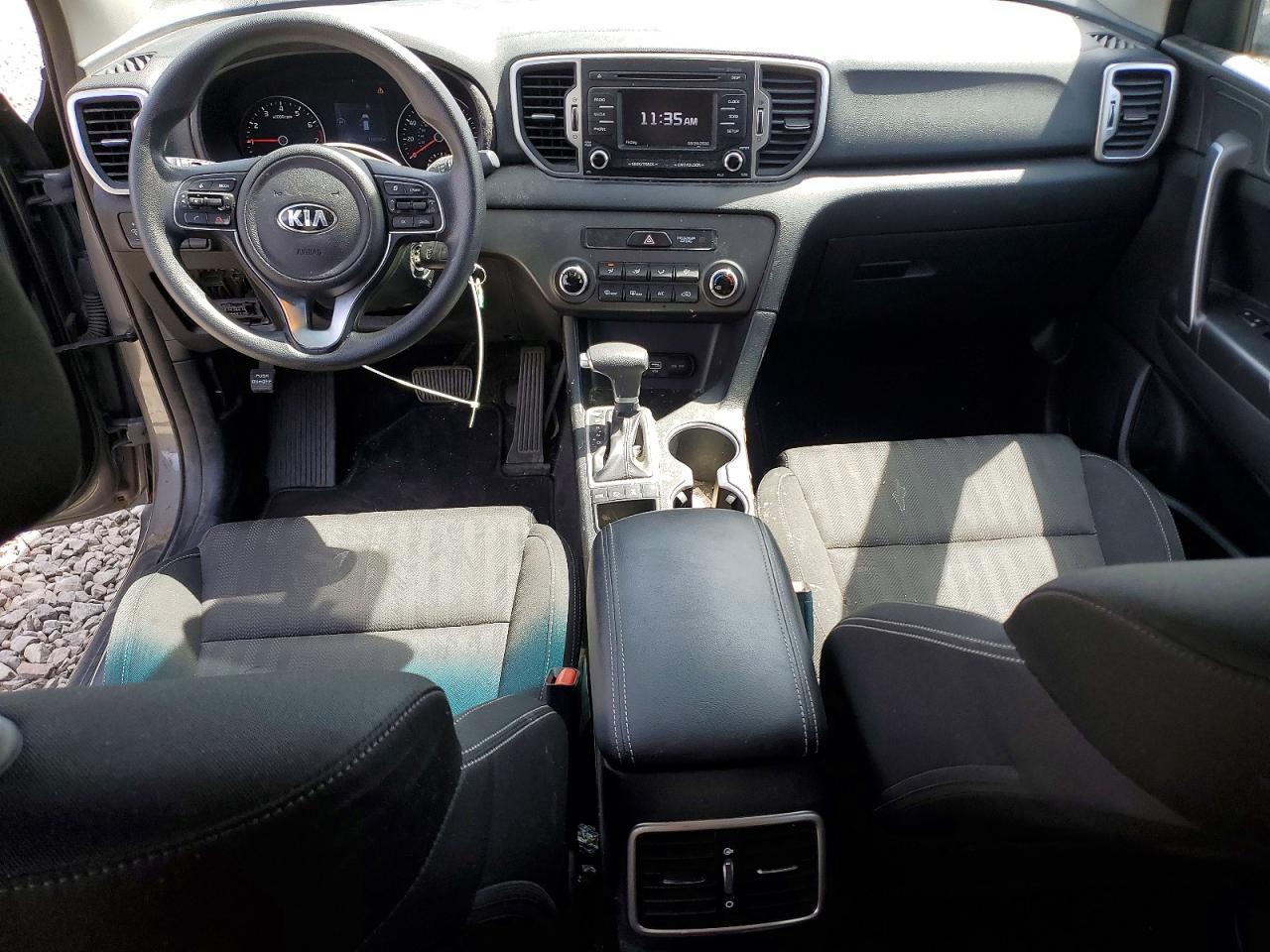 2017 KIA SPORTAGE LX photo 8