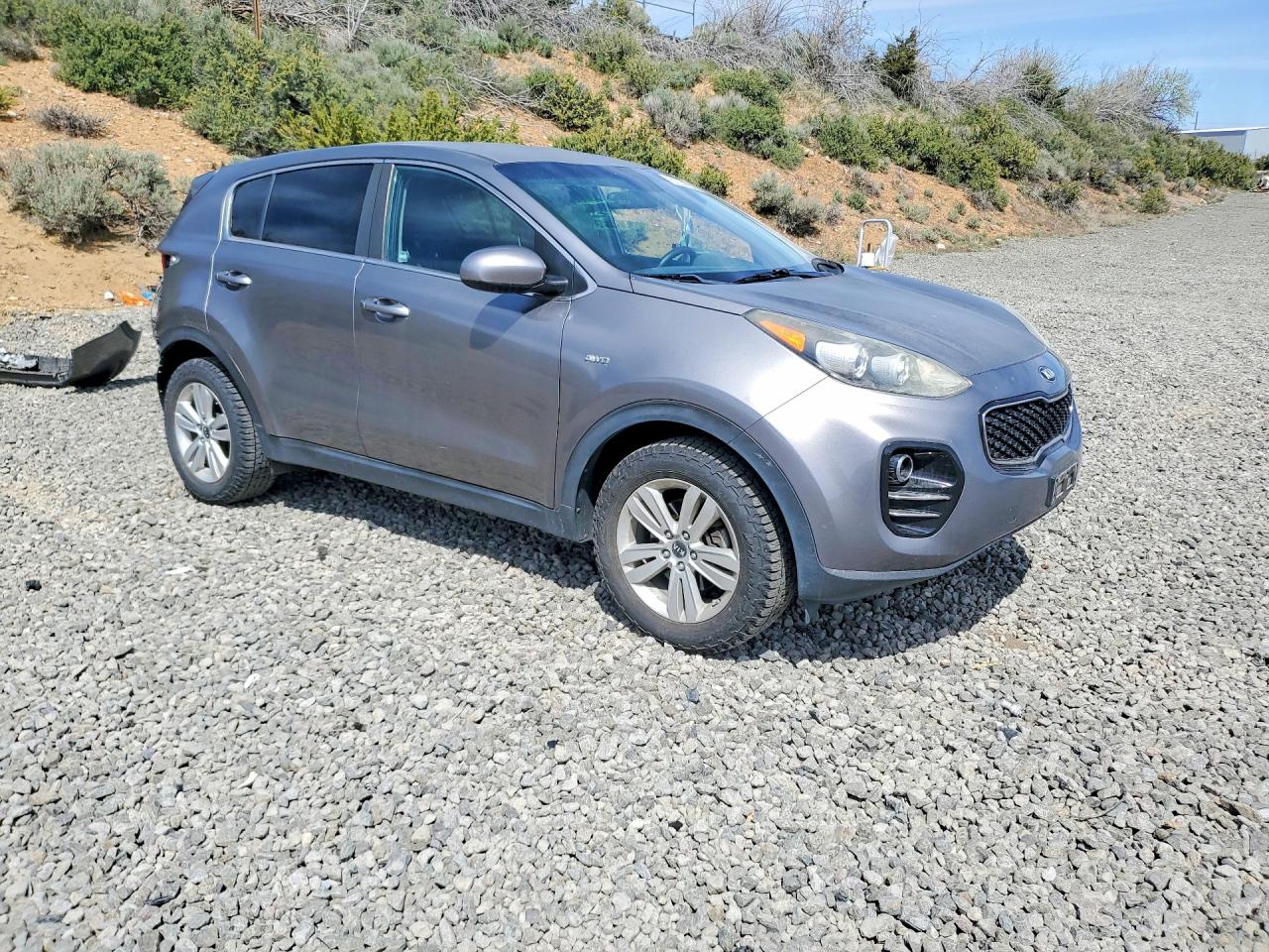 2017 KIA SPORTAGE LX photo 4