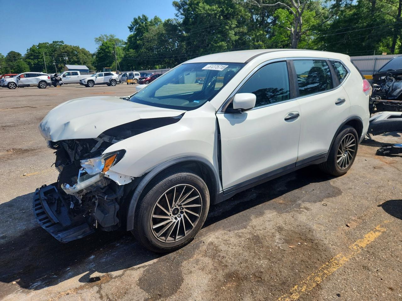 2016 NISSAN ROGUE