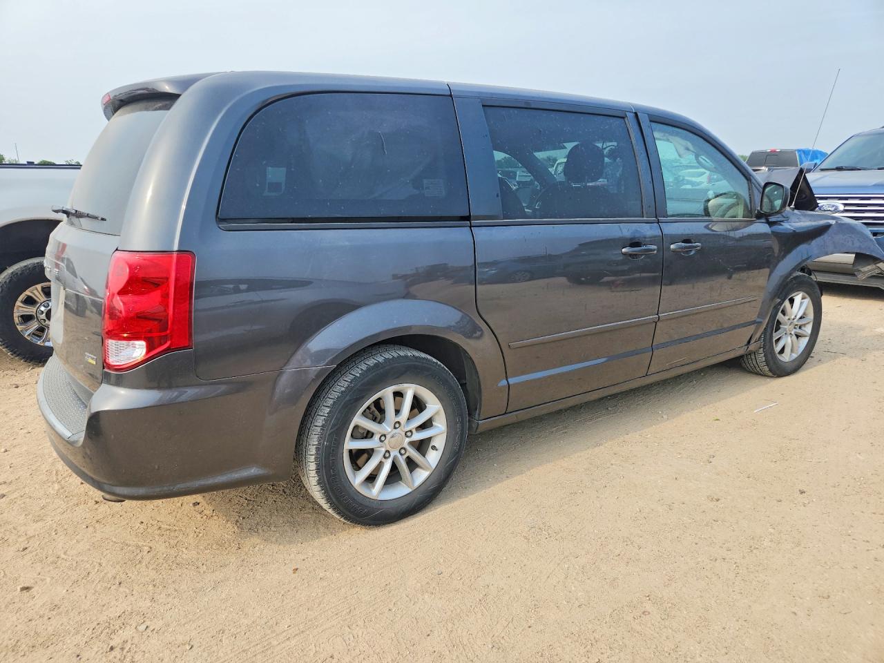 2015 DODGE GRAND CARAVAN SE photo 5