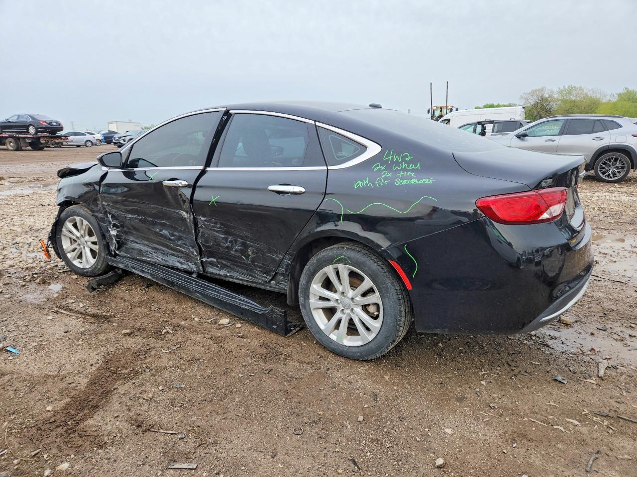2015 CHRYSLER 200 LIMITED photo 3