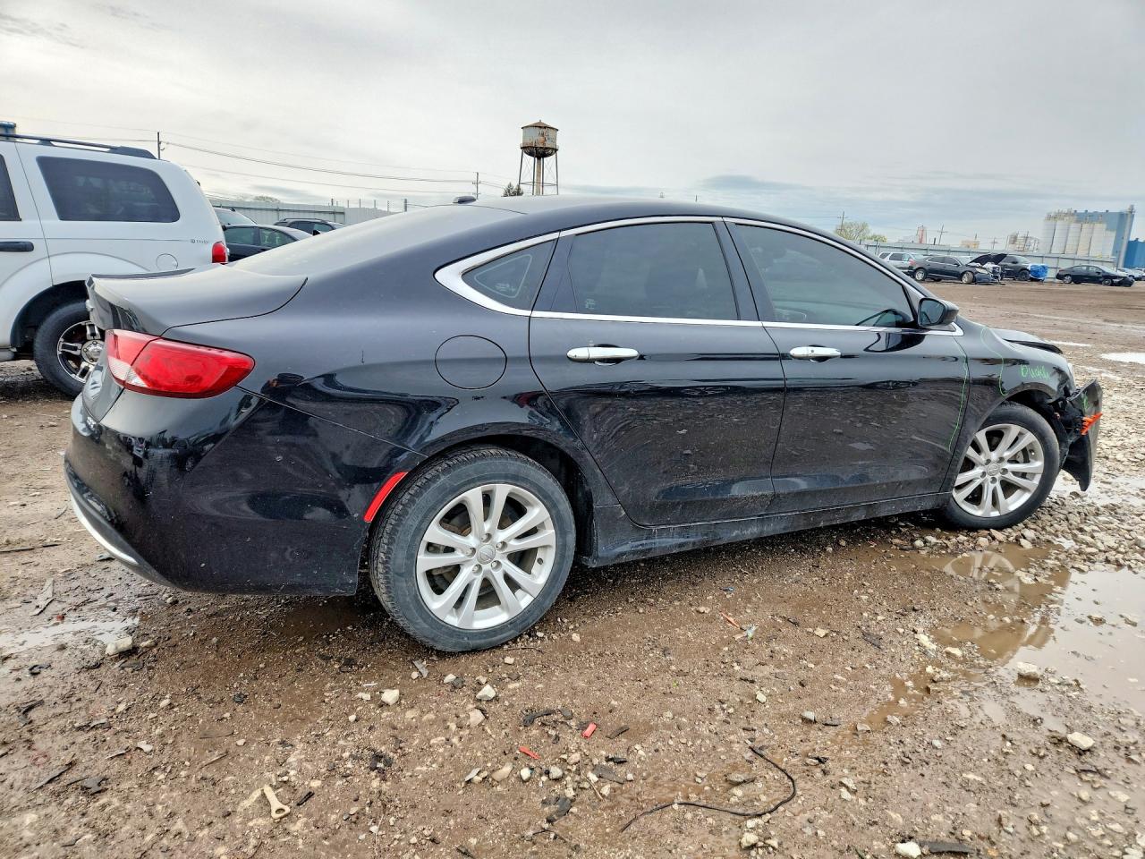 2015 CHRYSLER 200 LIMITED photo 5