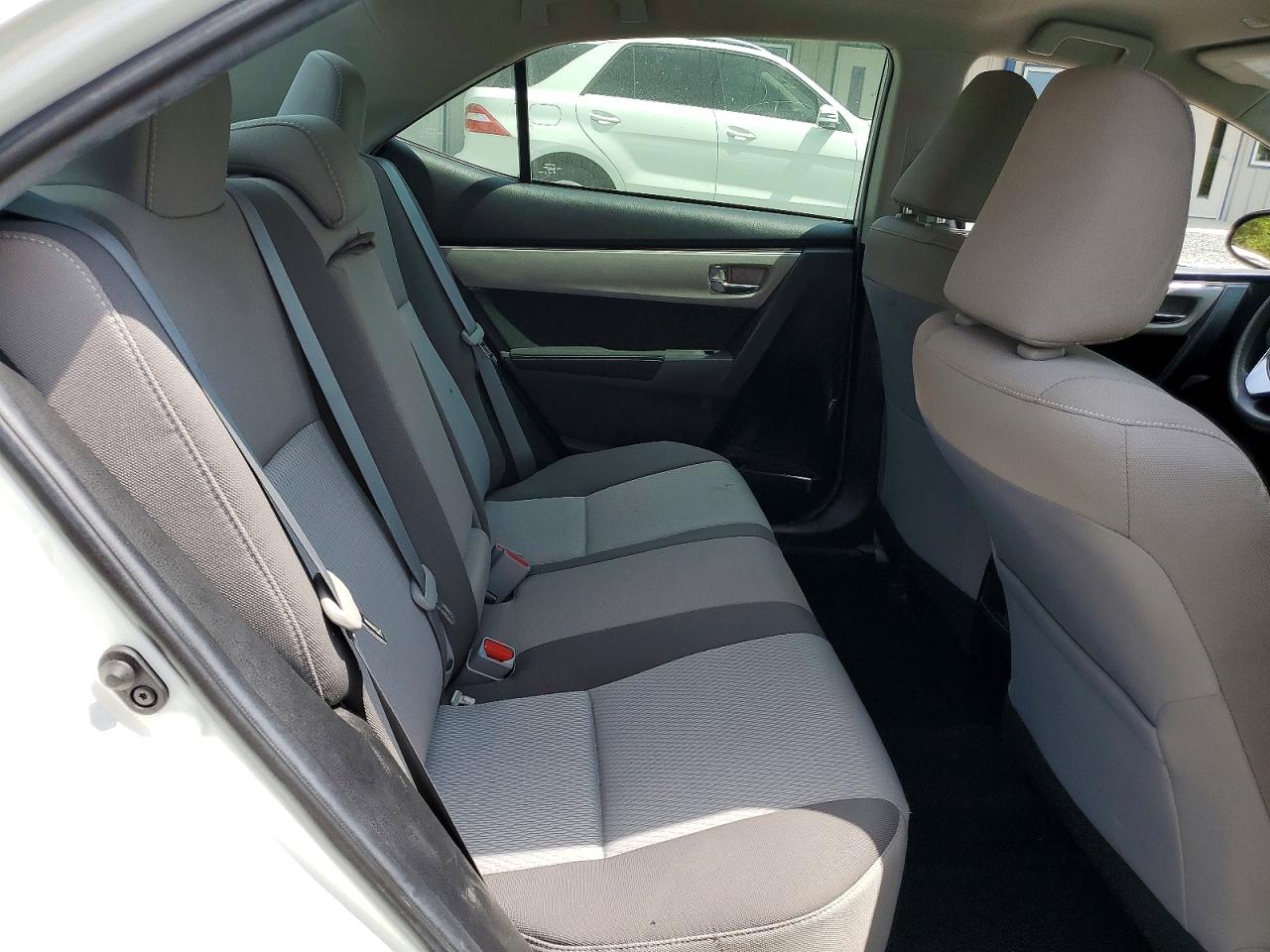 2019 TOYOTA COROLLA LE photo 19