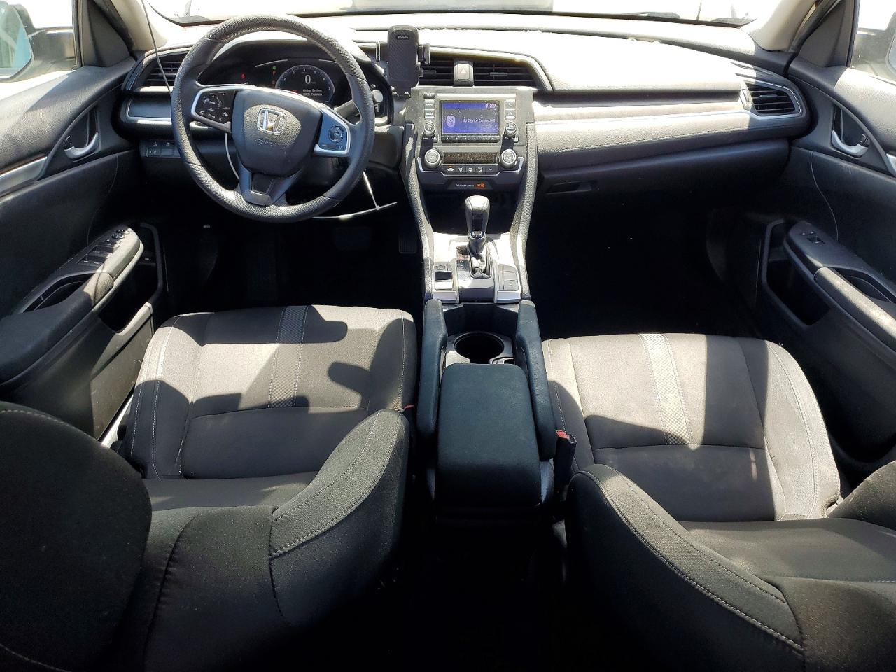 2020 HONDA CIVIC LX photo 15