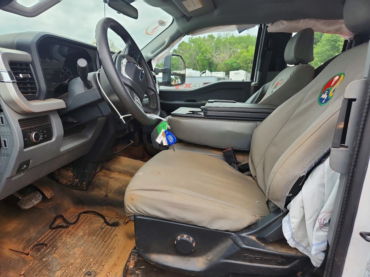 2024 FORD F550 SUPER DUTY photo 13