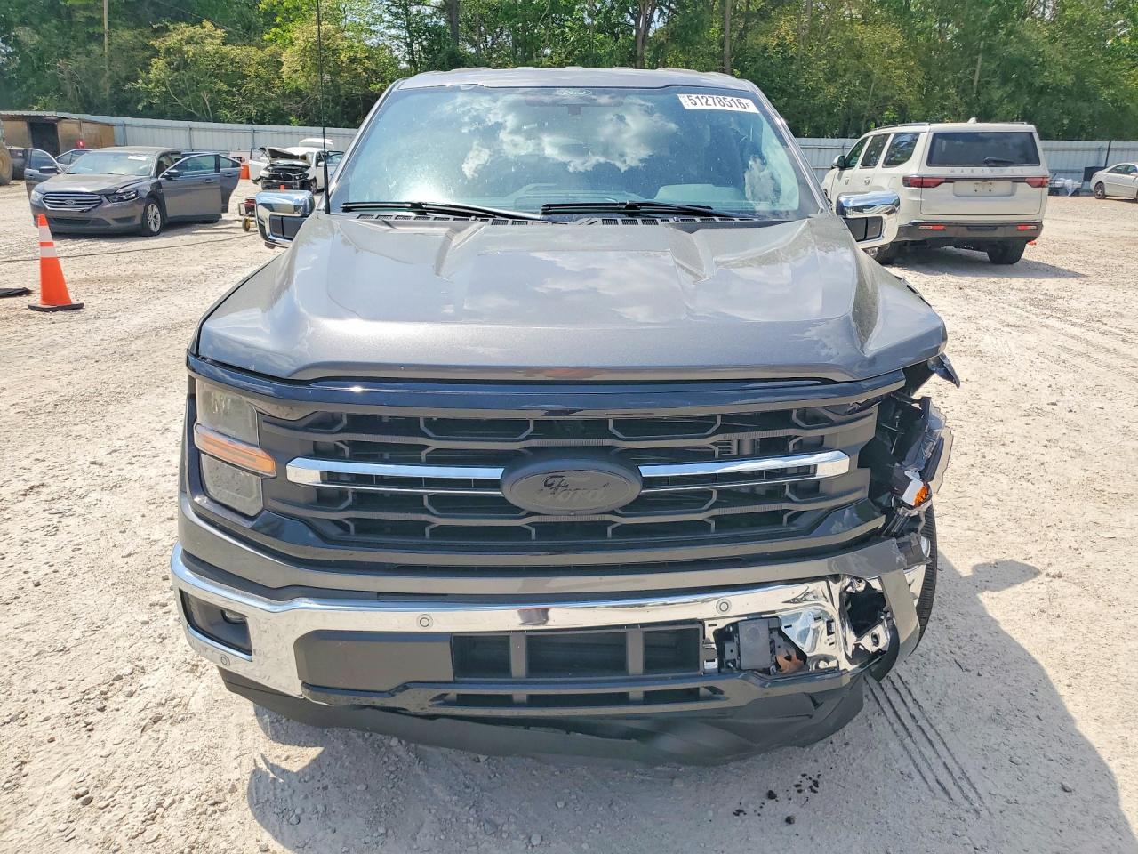 2025 FORD F150 XLT photo 13