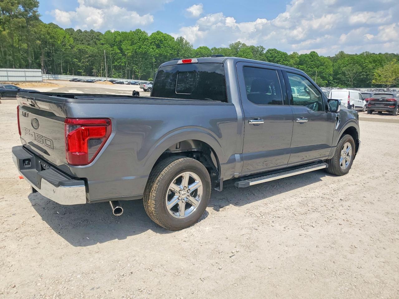 2025 FORD F150 XLT photo 7