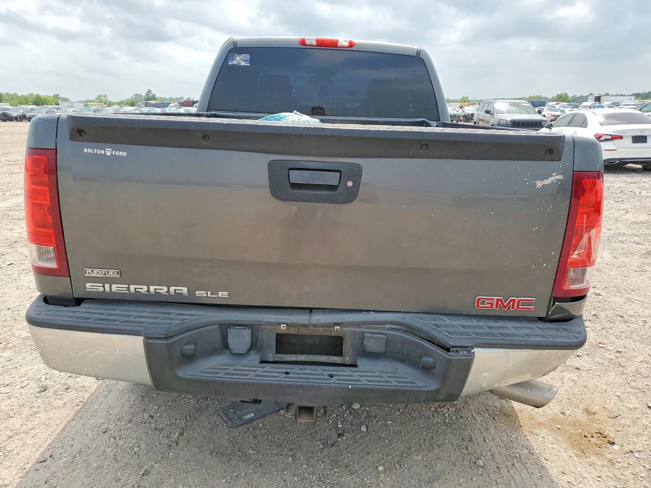 2011 GMC SIERRA K1500 SLE photo 16