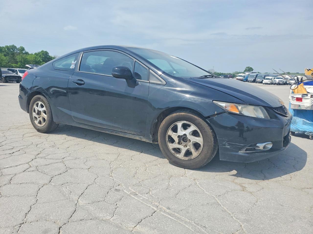 2013 HONDA CIVIC LX photo 4