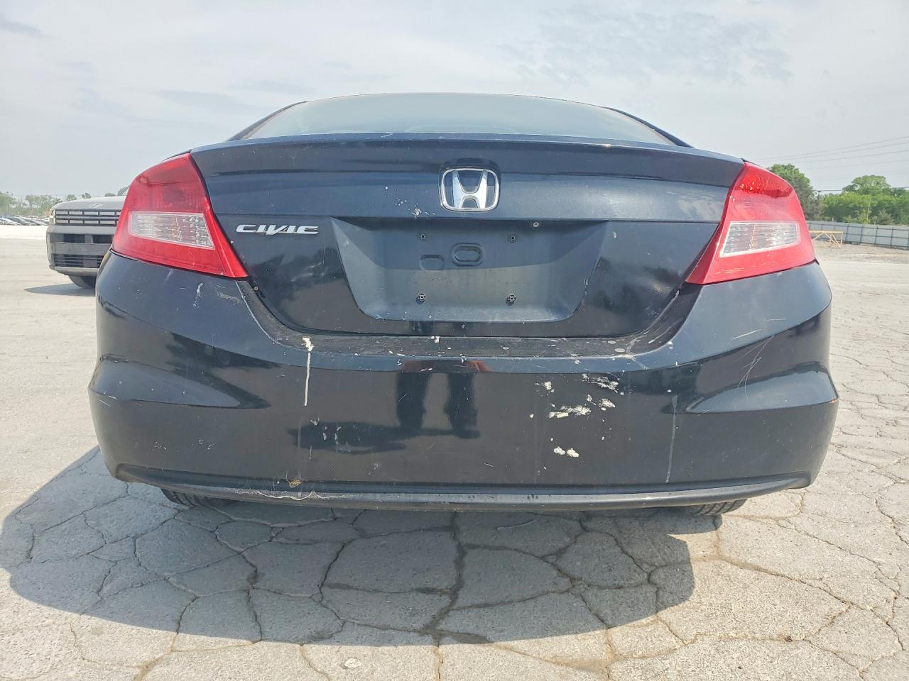 2013 HONDA CIVIC LX photo 6