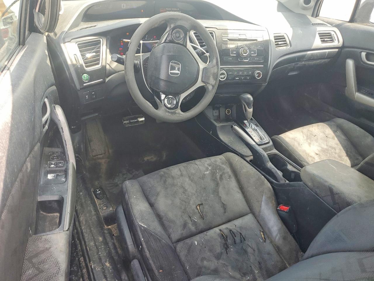 2013 HONDA CIVIC LX photo 8