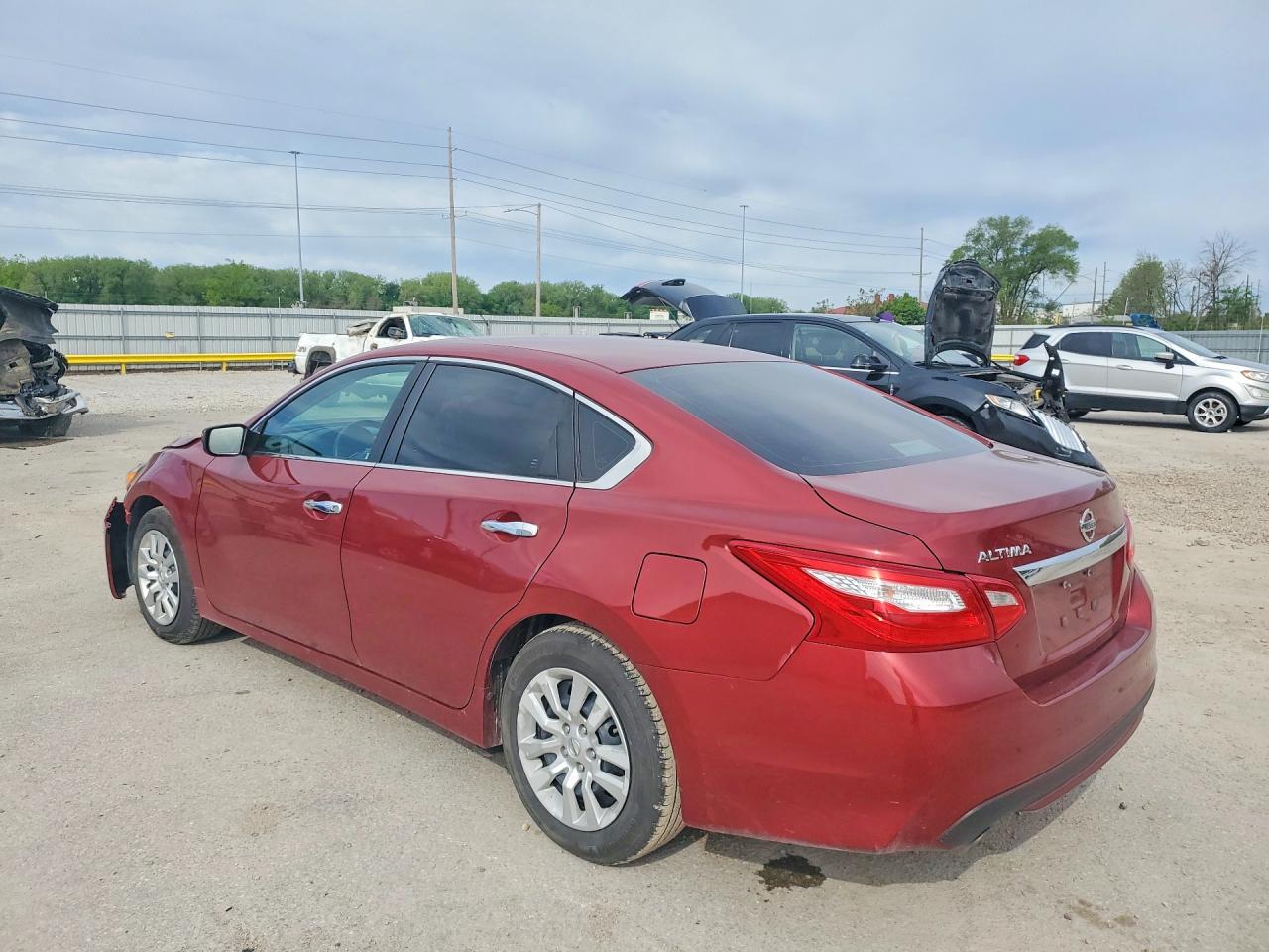 2016 NISSAN ALTIMA photo 3